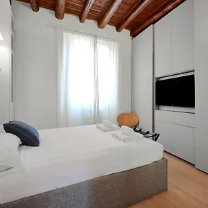 https://appartamento-bramante-in-brera.it-lombardy.com