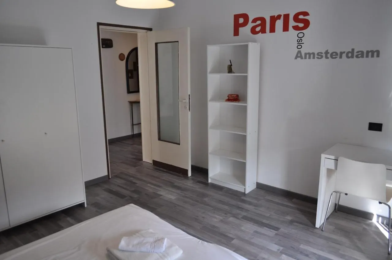 Casa Faby - Family House Milano Baggio Appartamento 0*,